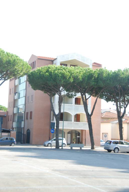 I Portici Appartamenti Marina di Grosseto Exteriér fotografie